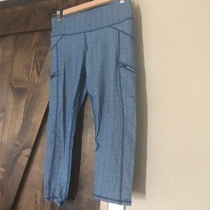 Athleta Chatarunga Capris
